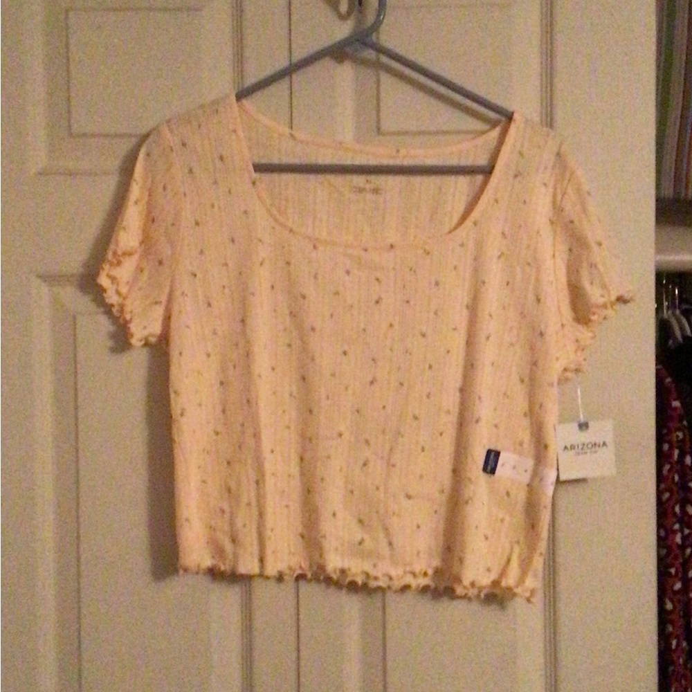 NWT Yellow Short Sleeve Crop Top by Arizona